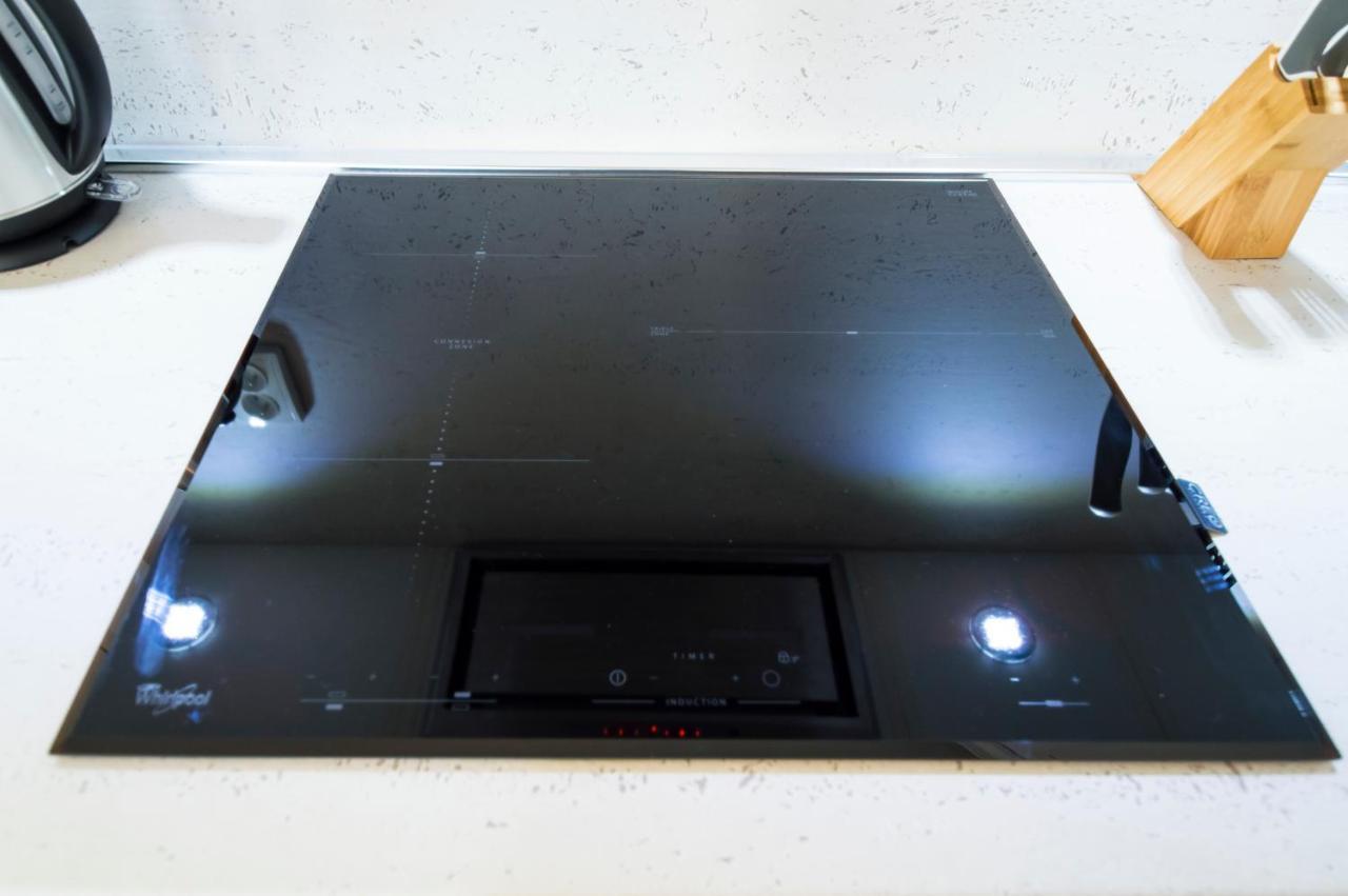 Modern Apartment Charvatova Prague Ngoại thất bức ảnh