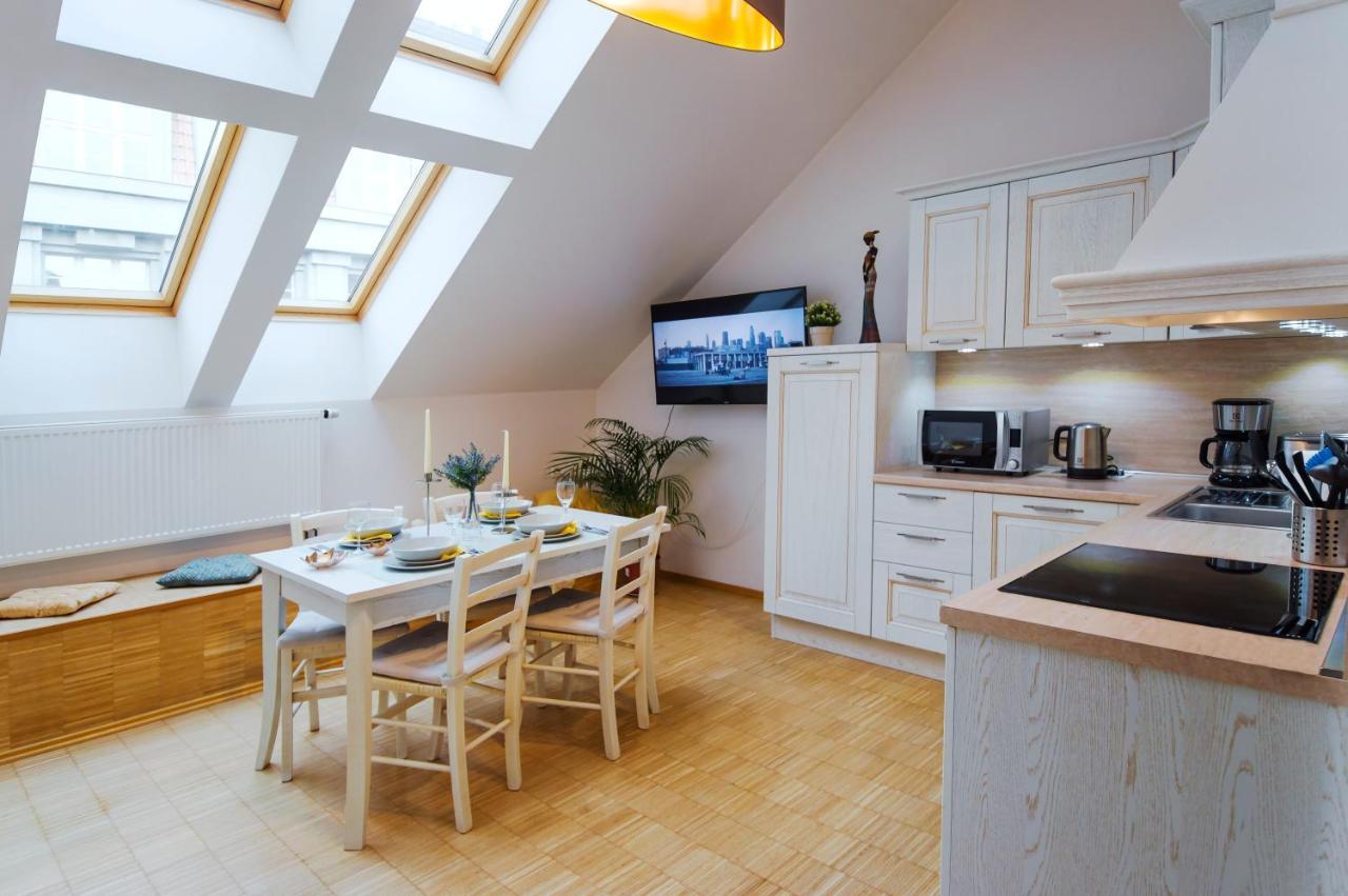Modern Apartment Charvatova Prague Ngoại thất bức ảnh