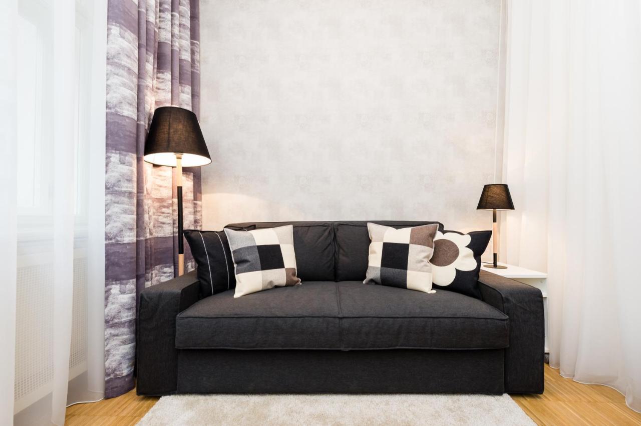 Modern Apartment Charvatova Prague Ngoại thất bức ảnh