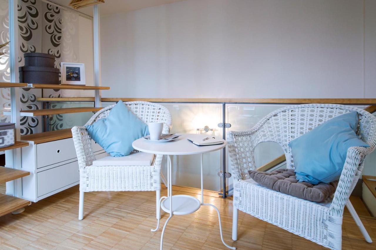 Modern Apartment Charvatova Prague Ngoại thất bức ảnh