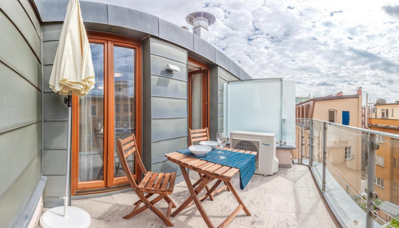 Modern Apartment Charvatova Prague Ngoại thất bức ảnh