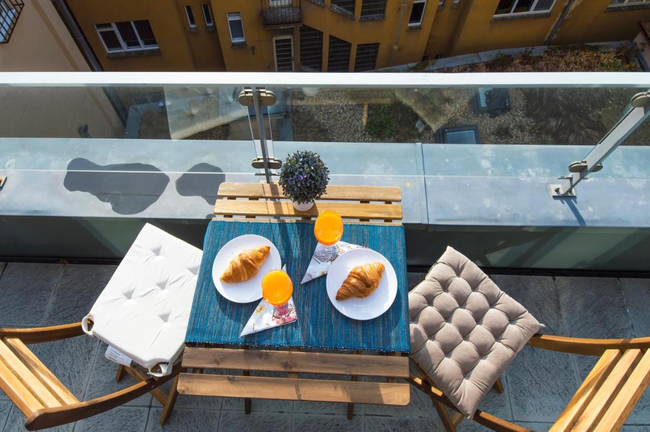 Modern Apartment Charvatova Prague Ngoại thất bức ảnh